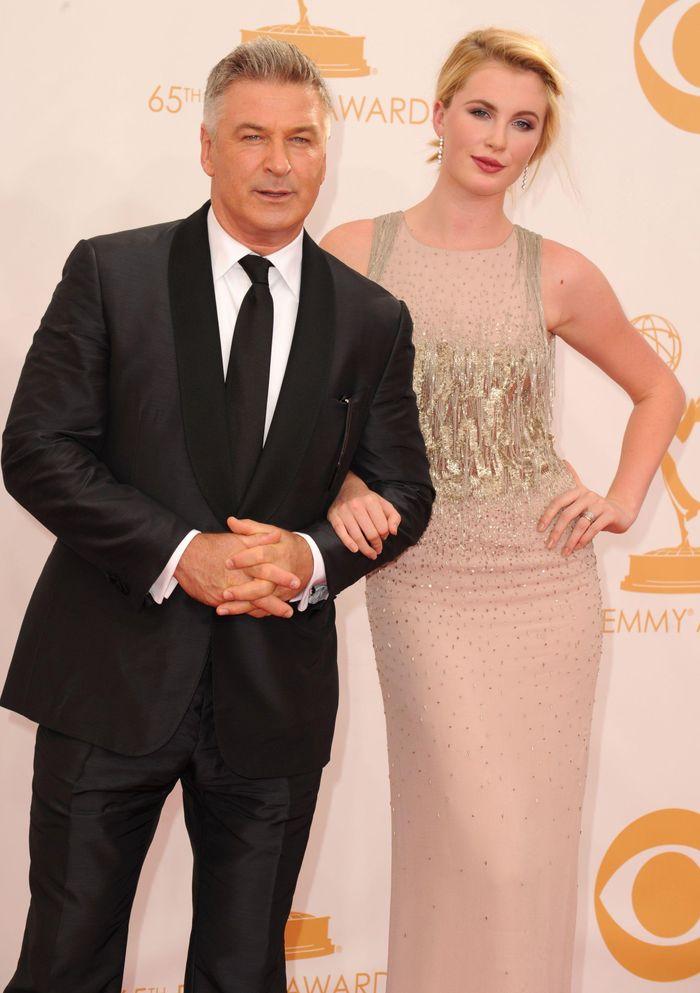 Ái nữ nổi loạn nhà sao Hollywood: Thích khoe thân, chụp ảnh gợi cảm ở tuổi đôi mươi-6