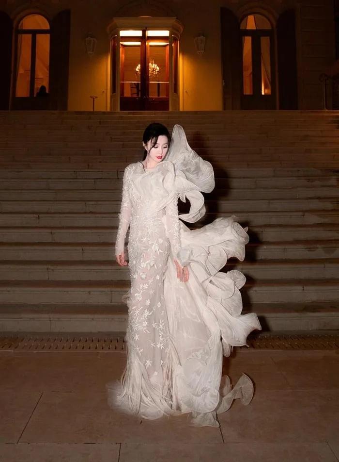 Phạm Băng Băng và loạt đầm gây sốt ở LHP Cannes-10