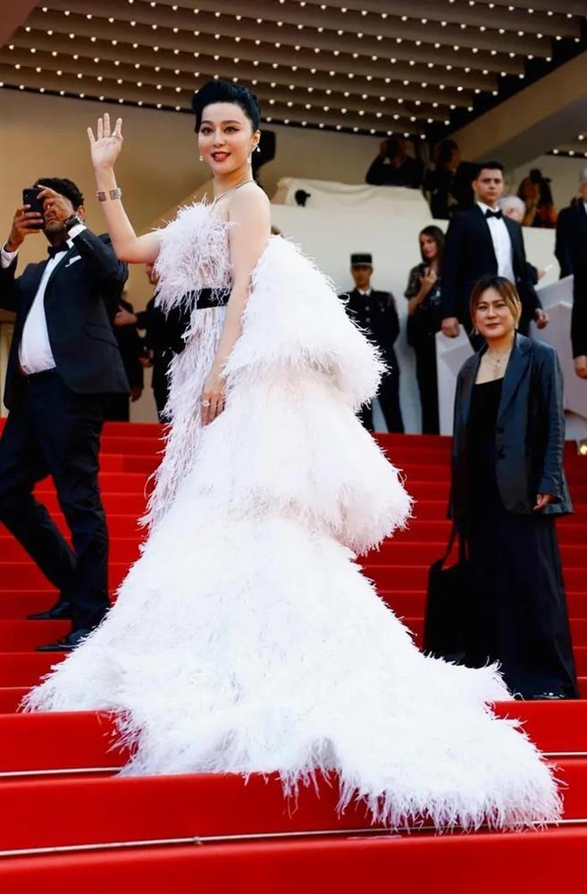 Phạm Băng Băng và loạt đầm gây sốt ở LHP Cannes-8