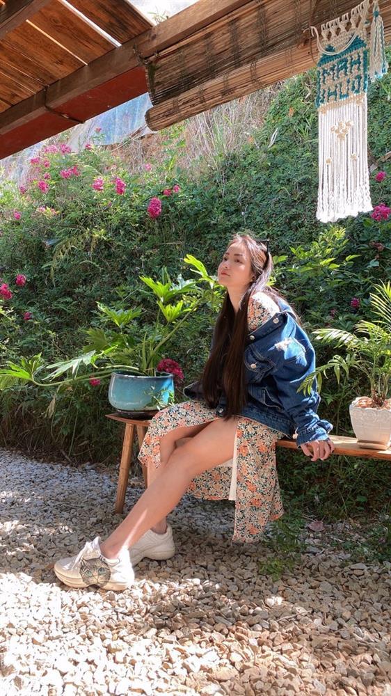 Thủy Top núi đôi 100cm vượt mặt Mai Phương Thúy giờ vẫn độc thân-8