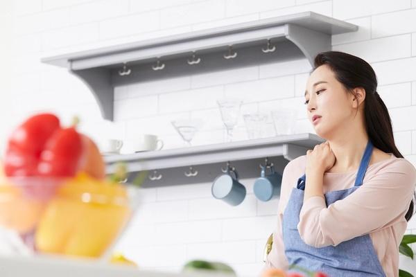 Cuộc sống của anh chàng Nhật Bản sau 5 năm chi hơn 300 triệu để kết hôn với vợ ảo-7