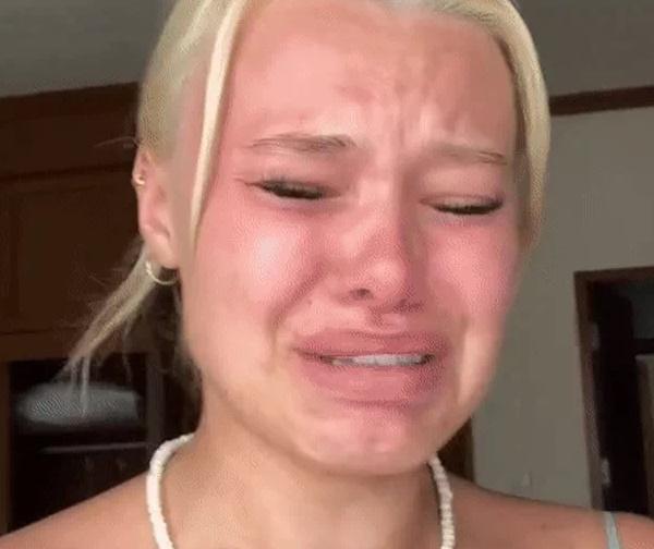 Khách Tây khóc hết nước mắt trải nghiệm kiểu giải trí tàn nhẫn ở Thái Lan-1