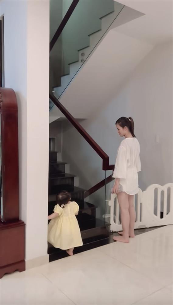 Biệt thự của Đông Nhi - Ông Cao Thắng: Đầy đủ đến độ gia chủ không muốn dời nhà-4