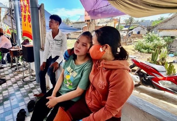 Bé 4 tuổi vặn tay ga xe máy khiến 3 người tử vong: Nỗi đau xé lòng người ở lại-1