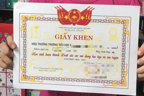 Ngán ngẩm với kiểu phụ huynh khoe điểm con dị hợm trên mạng-4