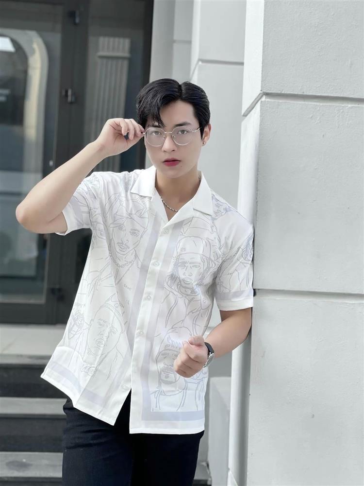 Quản lý showroom ô tô tìm hiểu cháu PGS Văn Như Cương: Mình không áp lực-3