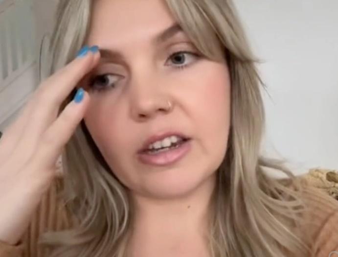 Phát hiện chồng ngoại tình, cô gái chần chừ không ly hôn và cái kết-1