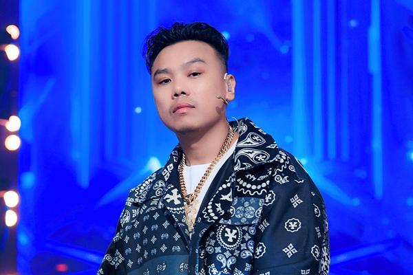 Rapper LGBT đầu tiên trong lịch sử Rap Việt khiến trường quay náo loạn-3