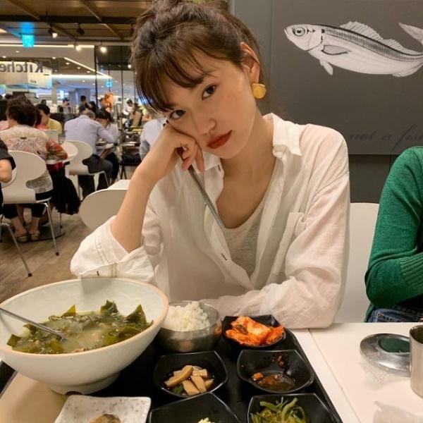 Thiếu nữ 15 tuổi cùng lúc mắc 14 bệnh, ra đi mãi mãi vì giảm cân tiêu cực-3