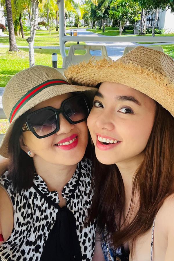 Mẹ ruột Hoa khôi Tây Đô Đinh Ngọc Diệp: U70 vẫn là Bạch Tuyết trong mắt con gái-4