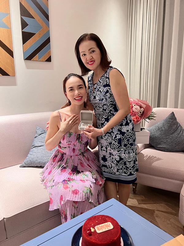 Mẹ ruột Hoa khôi Tây Đô Đinh Ngọc Diệp: U70 vẫn là Bạch Tuyết trong mắt con gái-5