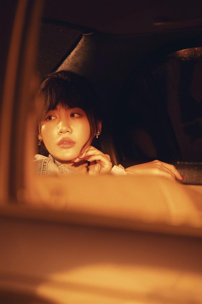 Văn Mai Hương có MV đạt top 1 trending nhưng lại... ngủ quên-2