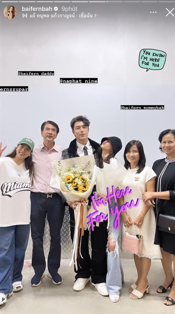 Baifern Pimchanok và Nine Naphat khoe khoảnh khắc hạnh phúc cùng gia đình hai bên-2
