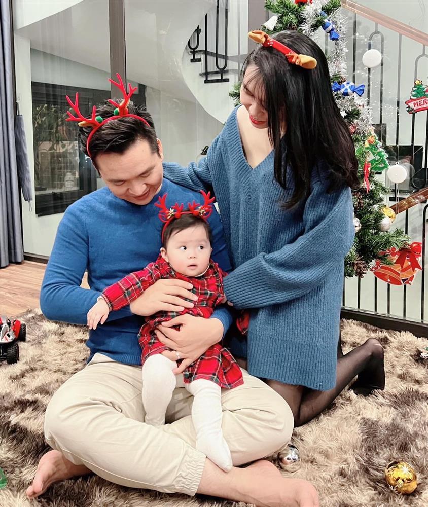 Vượt qua cửa tử, MC Hạnh Phúc VTV viên mãn bên vợ con-2