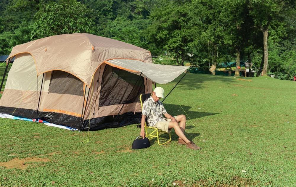 Thảo nguyên mới nổi cách Hà Nội 120km hút khách cắm trại-3