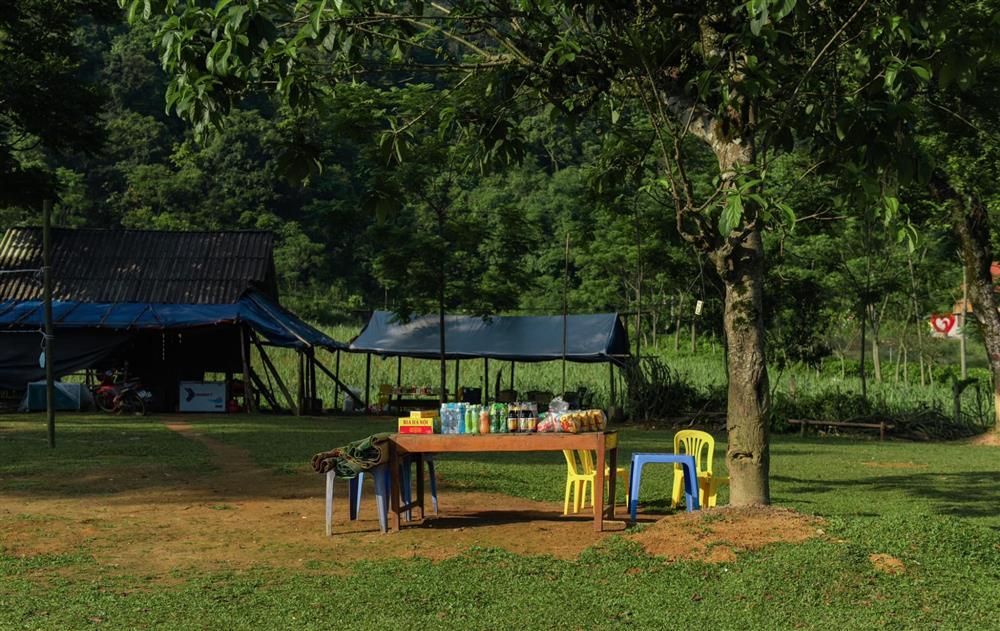 Thảo nguyên mới nổi cách Hà Nội 120km hút khách cắm trại-8