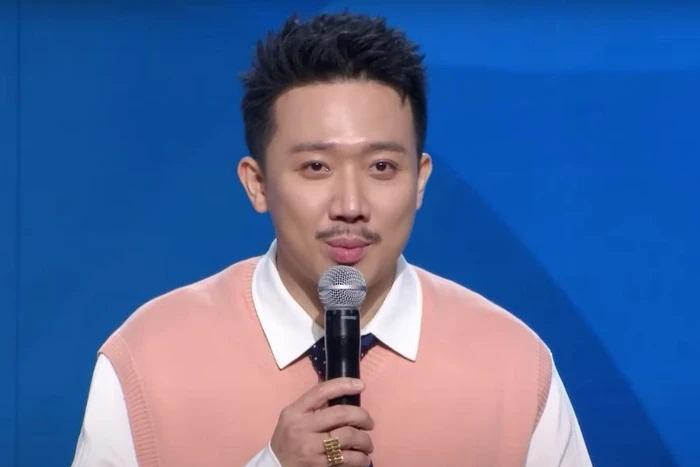 Ngoại hình ngày càng lạ của Trấn Thành qua 3 mùa Rap Việt-10