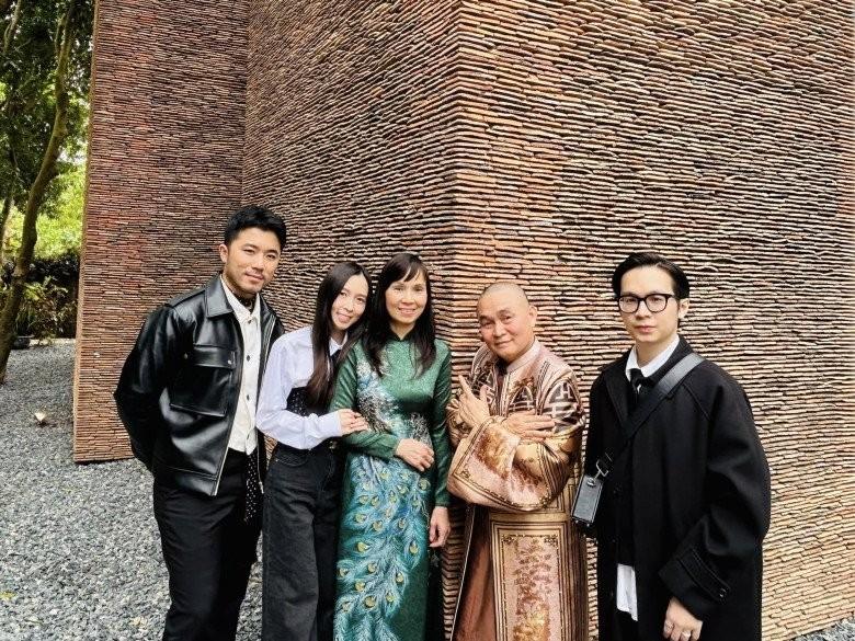 Khoe quý tử điển trai, Xuân Hinh liên tục bị nói con không giống bố, phải bất lực hỏi vợ-2