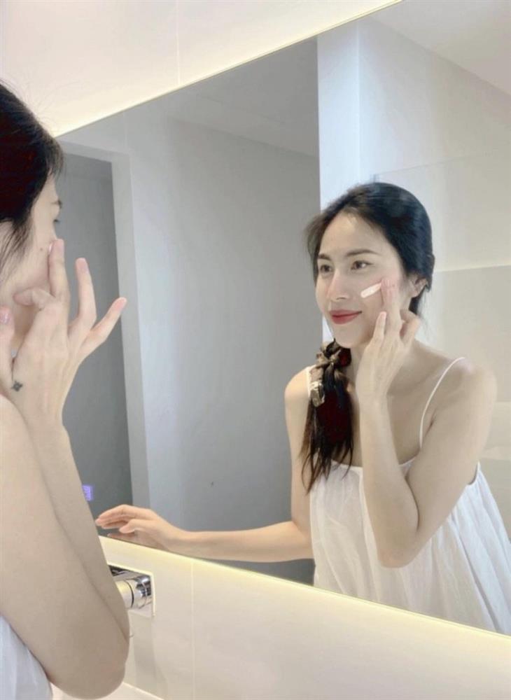 Học Thuỷ Tiên cách làm đẹp cửa sổ tâm hồn, nơi ít chị em nào chăm chút-2