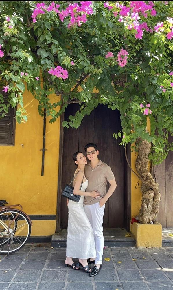 Mai Hồ sau 5 năm kết hôn: Gợi cảm hết nấc, được chồng cưng chiều-9