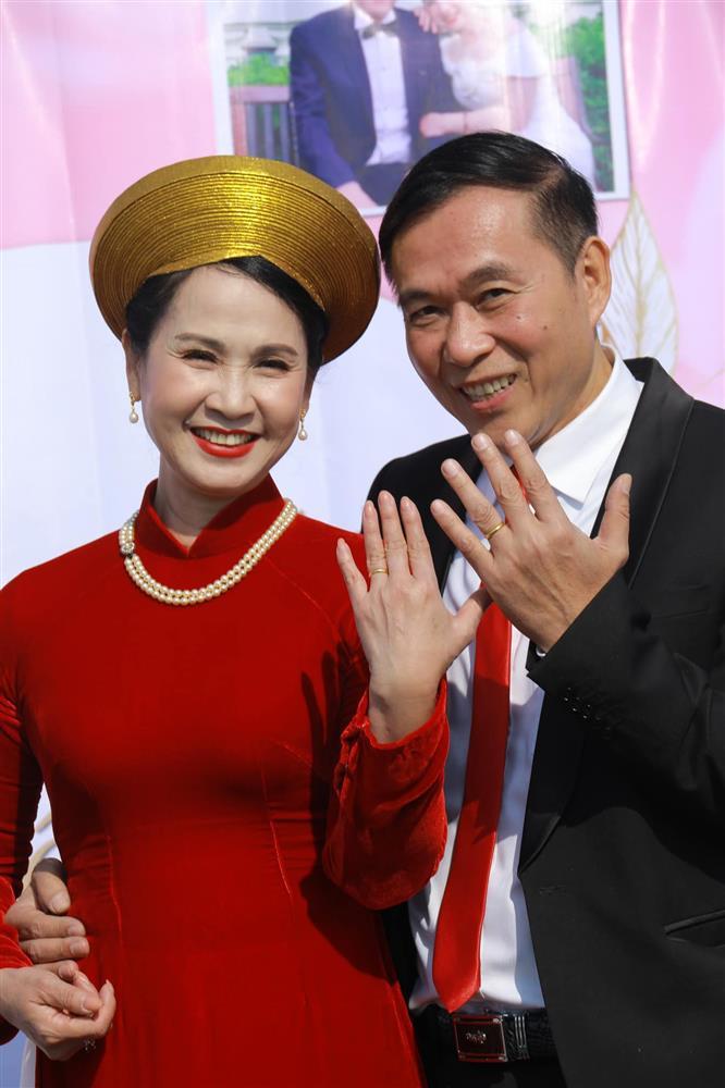 Người chồng lý tưởng của mẹ chồng tai quái nhất màn ảnh Việt Lan Hương-4