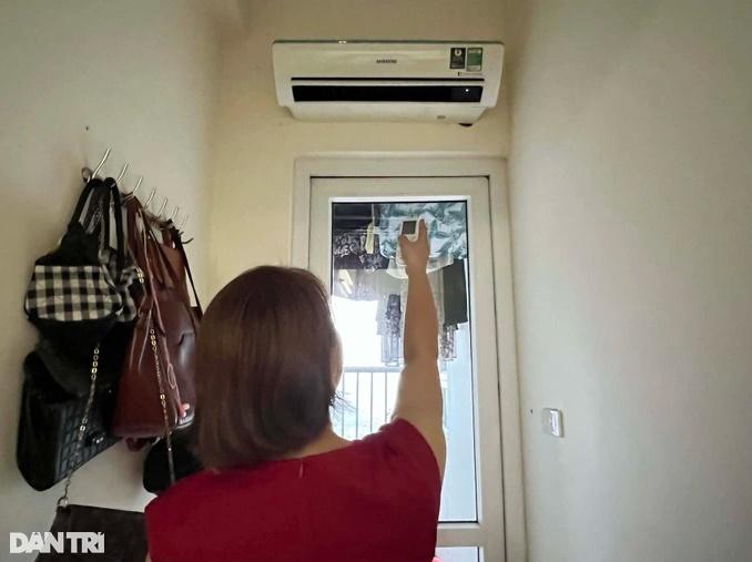 Lật tẩy chiêu móc túi 1 ăn 10 của thợ sửa điều hòa ở Hà Nội-1