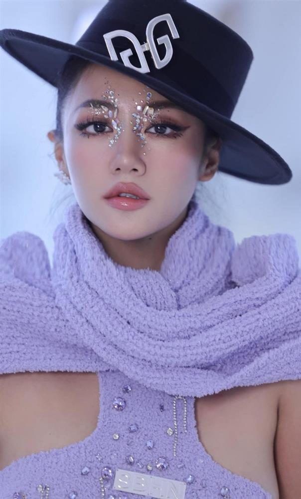 Văn Mai Hương xinh như hoa hậu, không nhận ra sau thời gian ở ẩn-11