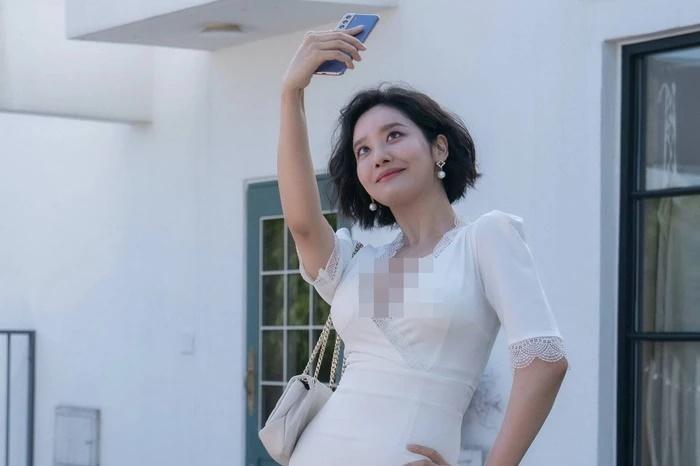 5 outfit gây tranh cãi nhất trong phim Hàn-1