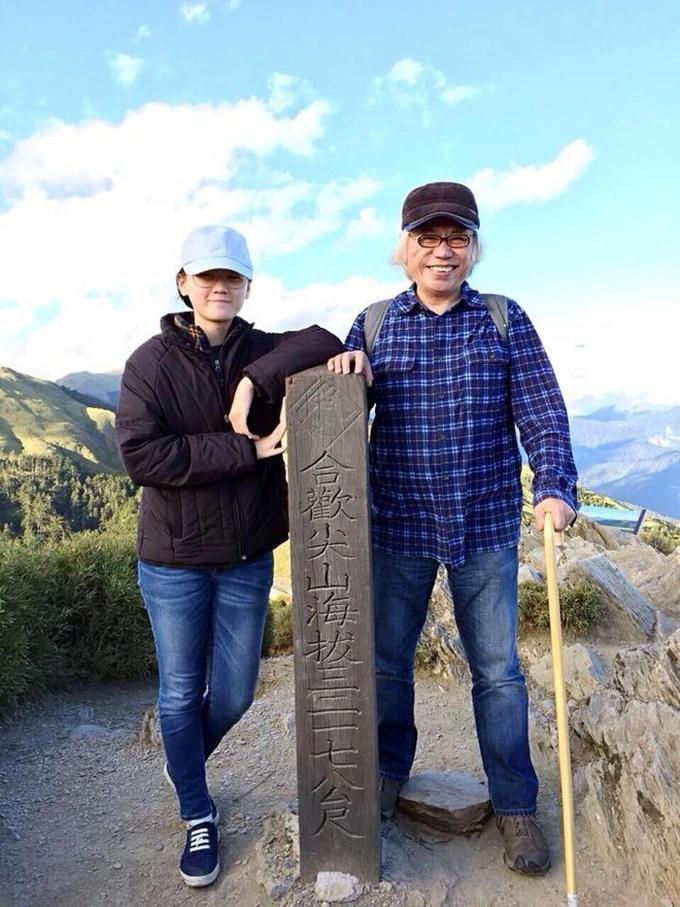 Con trai tố vợ trẻ của Lý Khôn Thành lười biếng, chỉ quan tâm tài sản-2