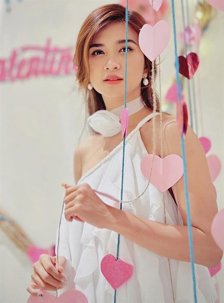 Kim Tuyến lấy chồng từ 19 tuổi rồi làm mẹ đơn thân, giờ U40: Tôi lựa chọn độc thân-3