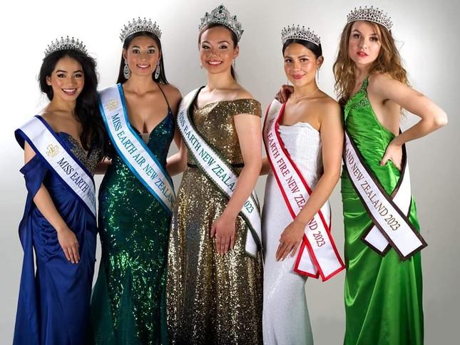 Hoa hậu Trái Đất New Zealand bị ví như quý bà-1