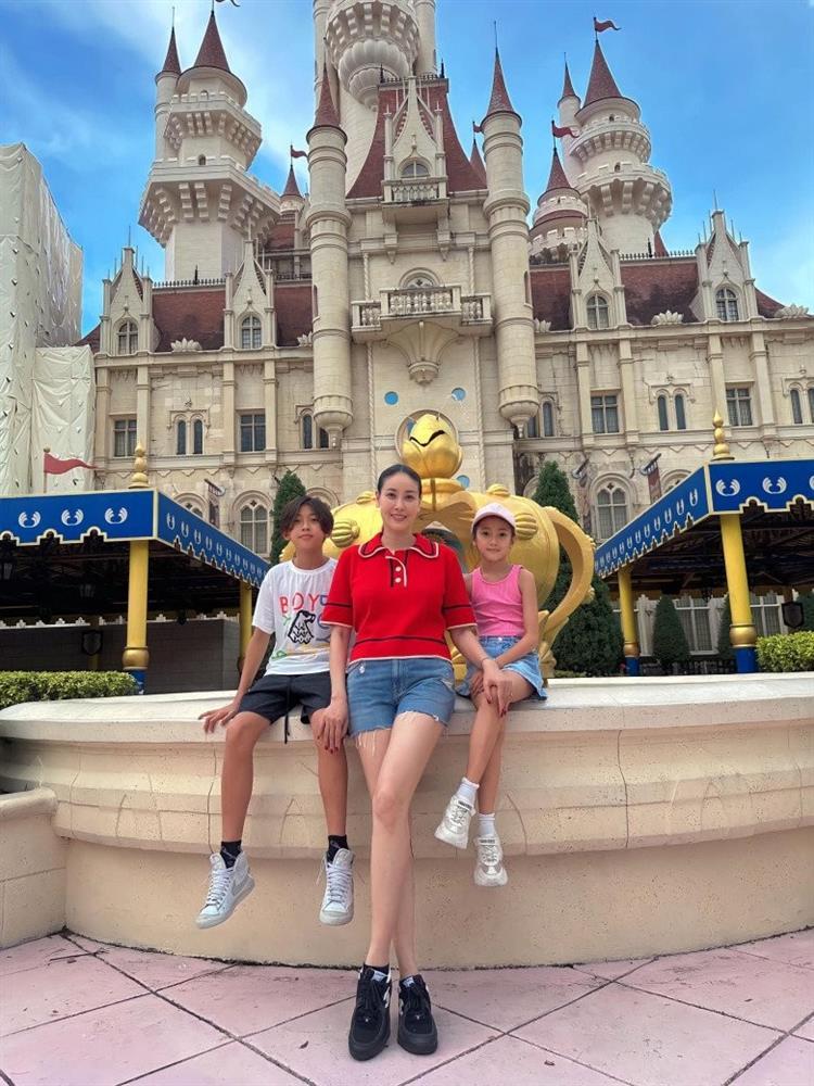 Hà Kiều Anh chứng thực body U50 hậu bị quay lén lưng trần-9