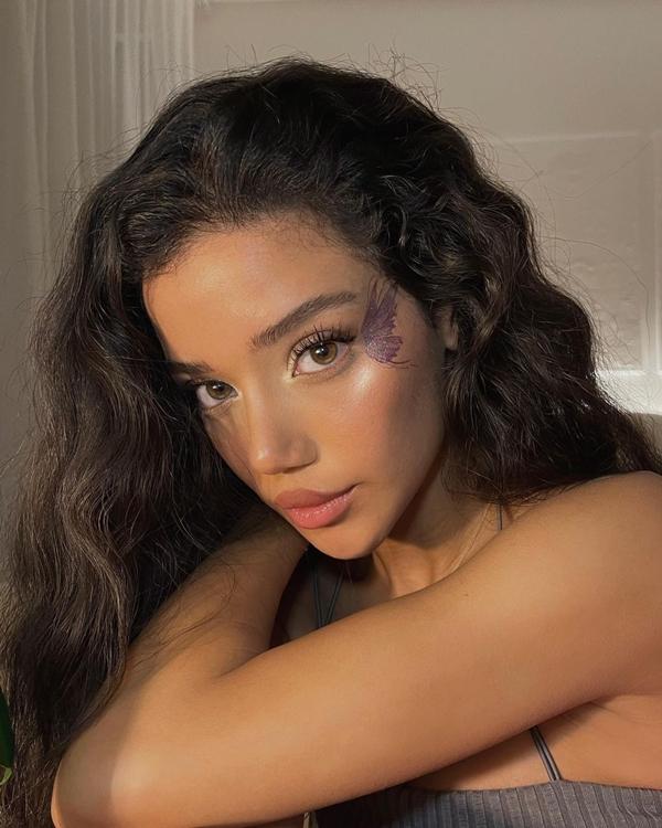 Profile nàng tiên cá hụt: Ngôi sao MXH xinh đẹp hút hồn, trượt vai vì... Beyoncé?-8