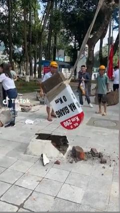 Lý do cột mốc Km0 nổi tiếng Hà Giang bị nhổ bỏ, du khách bất ngờ tiếc nuối-1