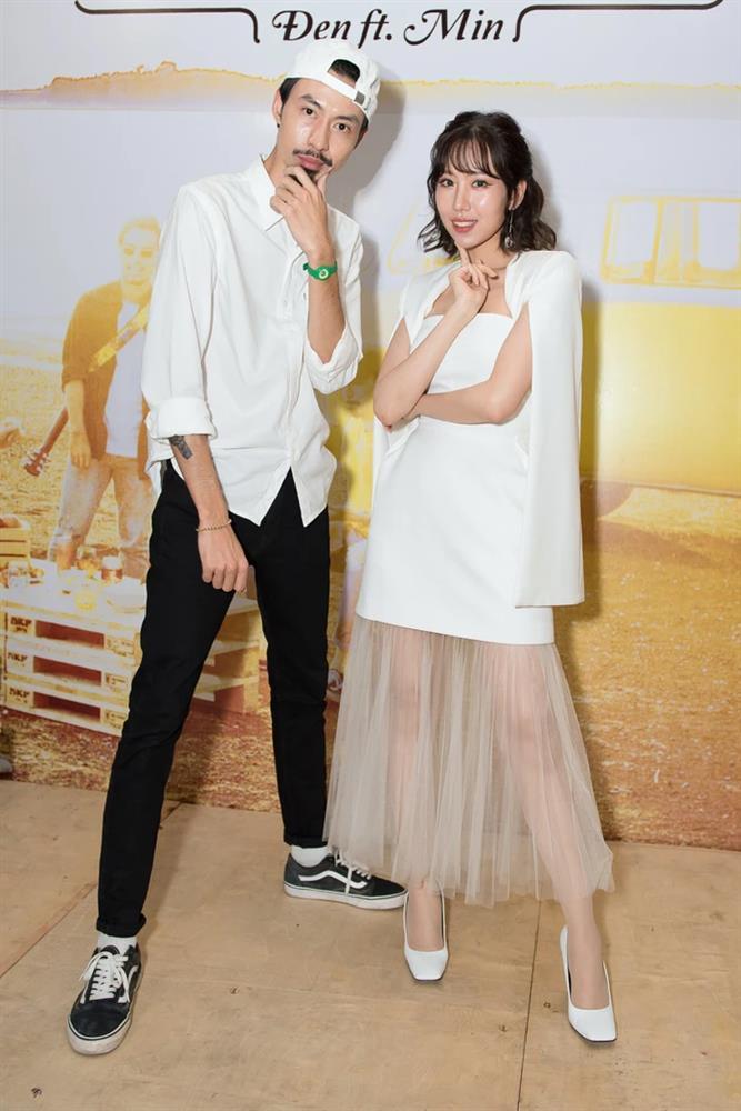 Hành động gây chú ý của Đen Vâu khi xuất hiện chung khung hình đồng nghiệp nữ-3