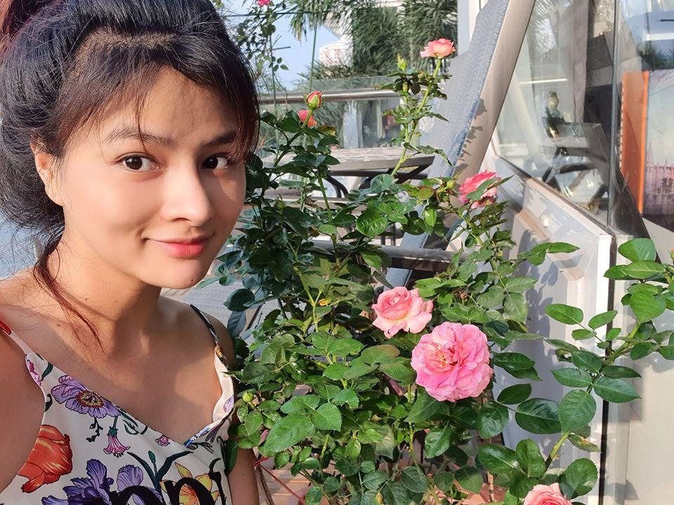 Thương yêu con riêng của chồng hết mực, 2 sao nữ xứng đáng hưởng giàu sang trong căn hộ bạc tỷ-18