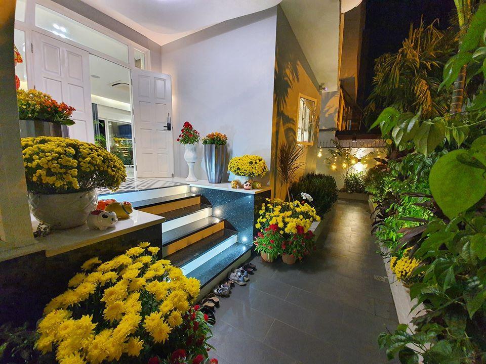 Thương yêu con riêng của chồng hết mực, 2 sao nữ xứng đáng hưởng giàu sang trong căn hộ bạc tỷ-19