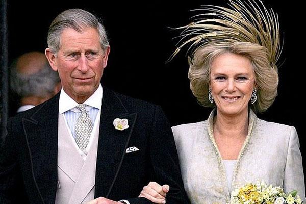 Ngoại hình Hoàng hậu Camilla trong hơn 4 thập kỷ qua-24