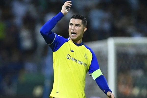 Thua cuộc ở giải Saudi Arabia, Ronaldo bỏ thi đấu vòng cuối-1