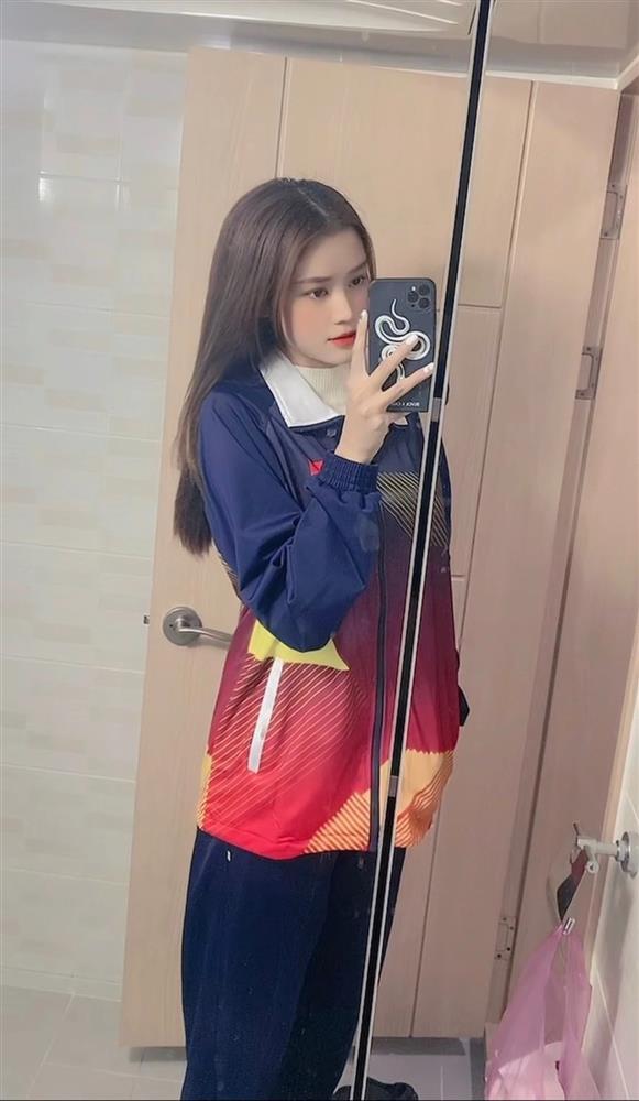 Cao 1m75, nữ VĐV đấu kiếm nhận nhiều tin nhắn khiếm nhã-4