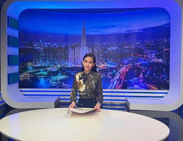 Hoa hậu Việt vừa đăng quang đã ở ẩn, cuộc sống ra sao sau khi tái xuất làm giảng viên?-5