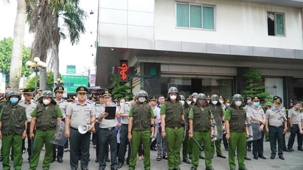 Nợ 238 tỷ đồng, bệnh viện do Hoa hậu quý bà Tuyết Nga sáng lập bị cưỡng chế-1