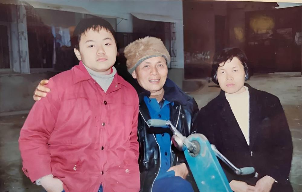 Bi kịch thần đồng vào đại học năm 13 tuổi: Mẹ ruồng bỏ, trường đuổi học-1