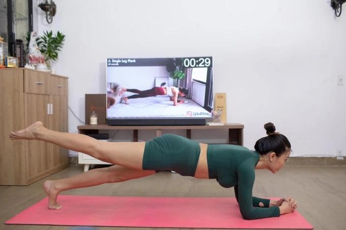 Á hậu Mâu Thủy: Mỹ nhân gợi cảm làm mẹ tuổi 31, sợ hãi khi lần đầu ở cữ-2