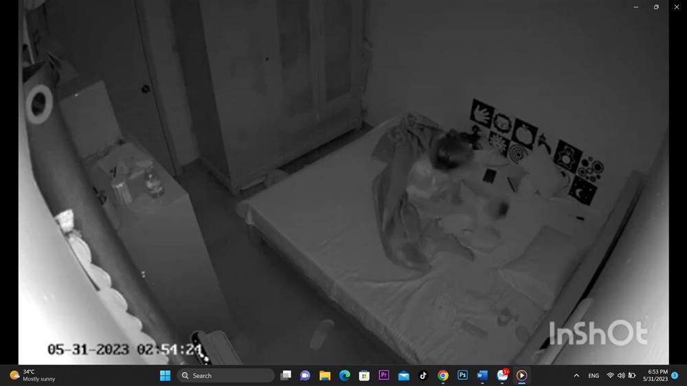 Bé gái 1 tháng tuổi nghi bị bạo hành: Bảo mẫu được trả lương 60 triệu/tháng-1