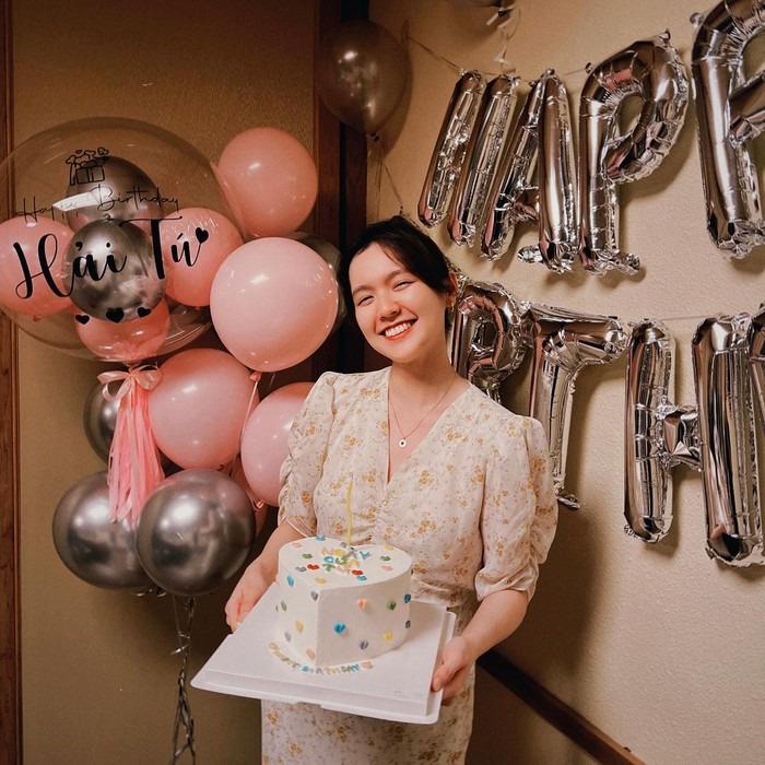 Hải Tú khoe ảnh thơ ấu, dung mạo thế nào mà lớn xinh xuất sắc?-2