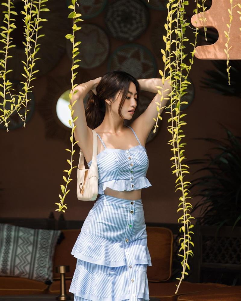 Hoa hậu, người đẹp Việt diện áo ngắn khoe eo thon-3