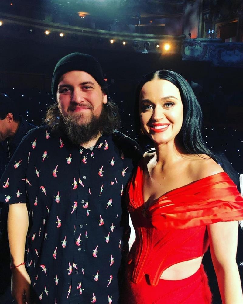 Thí sinh American Idol lên tiếng bảo vệ Katy Perry trước cáo buộc bắt nạt người khác-1