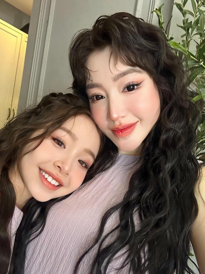 Con gái Elly Trần càng lớn càng xinh đẹp-1