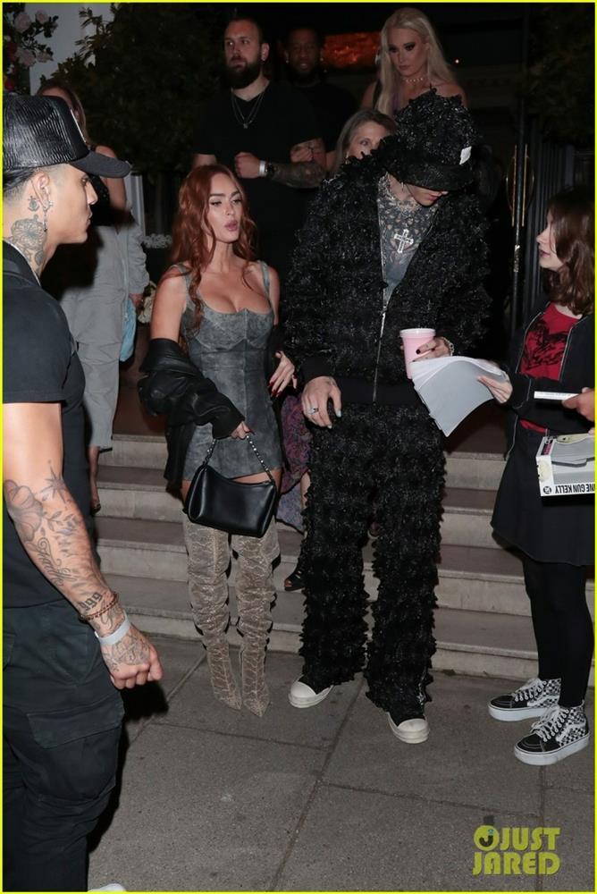 Megan Fox nóng bỏng đi ăn tối cùng tình trẻ sau xác nhận tái hợp-1